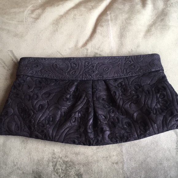 Gourgeous Lauren Merino Leather Clutch - Picture 1 of 6